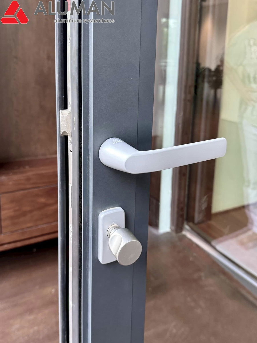 Phụ kiện Aluman cao cấp